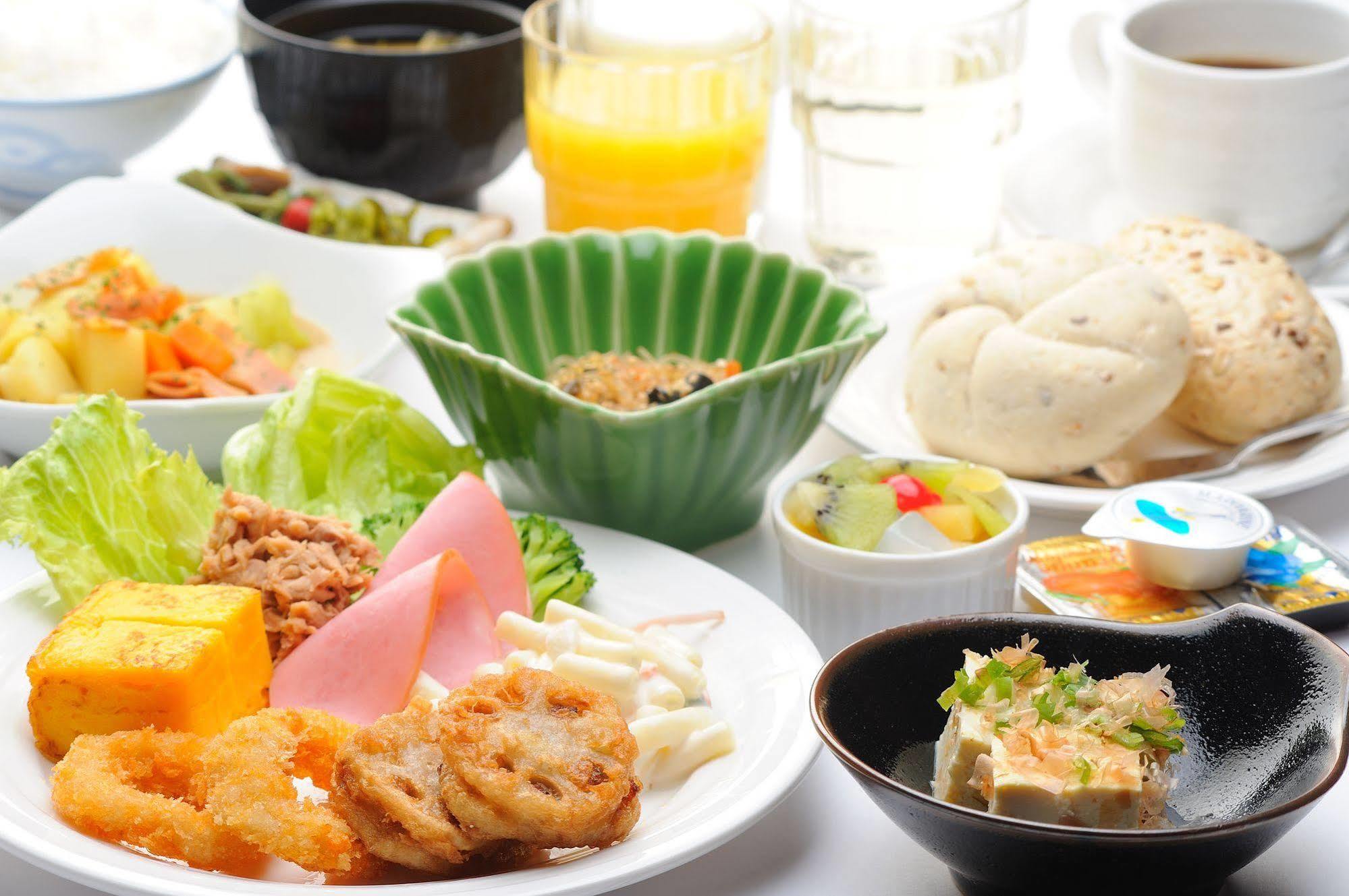 Hotel Route-Inn Gifukencho Minami Dış mekan fotoğraf